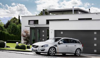 Volvo V60 Plug-in Hybrid full