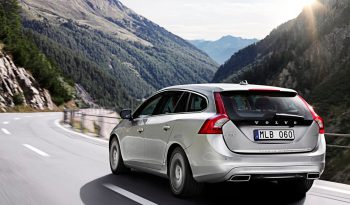 Volvo V60 Plug-in Hybrid full