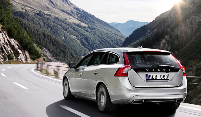 Volvo V60 Plug-in Hybrid full